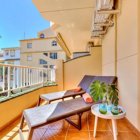 Butibamba Pool View *